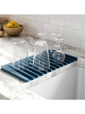 Kraus self draining silicone drying mat cyan blue